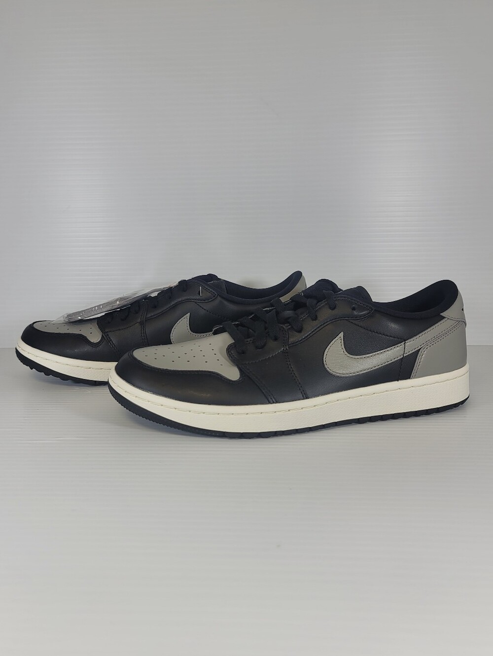 Nike Air Jordan 1 Low Golf Men’s Size 10.5 Shadow Grey Leather Shoes DD9315 001 - Picture 2 of 11